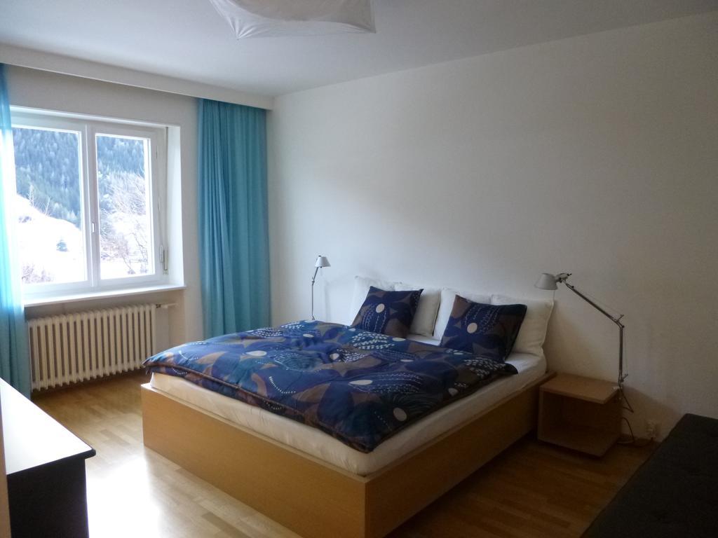 Villa Vastle St. Ulrich in Gröden Zimmer foto