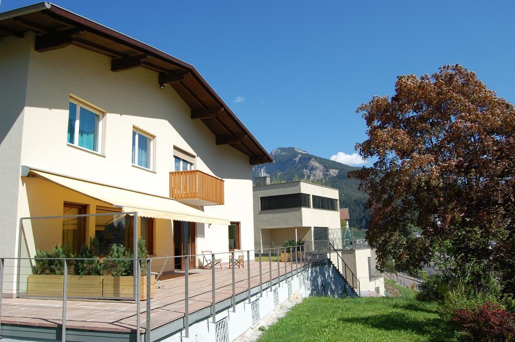 Villa Vastle St. Ulrich in Gröden Zimmer foto
