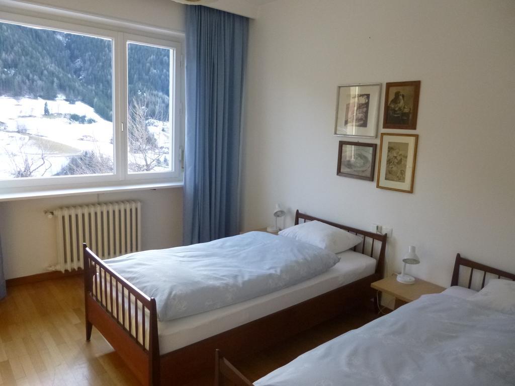Villa Vastle St. Ulrich in Gröden Zimmer foto